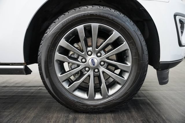 Used 2020 Ford Expedition Max Limited RWD image 44