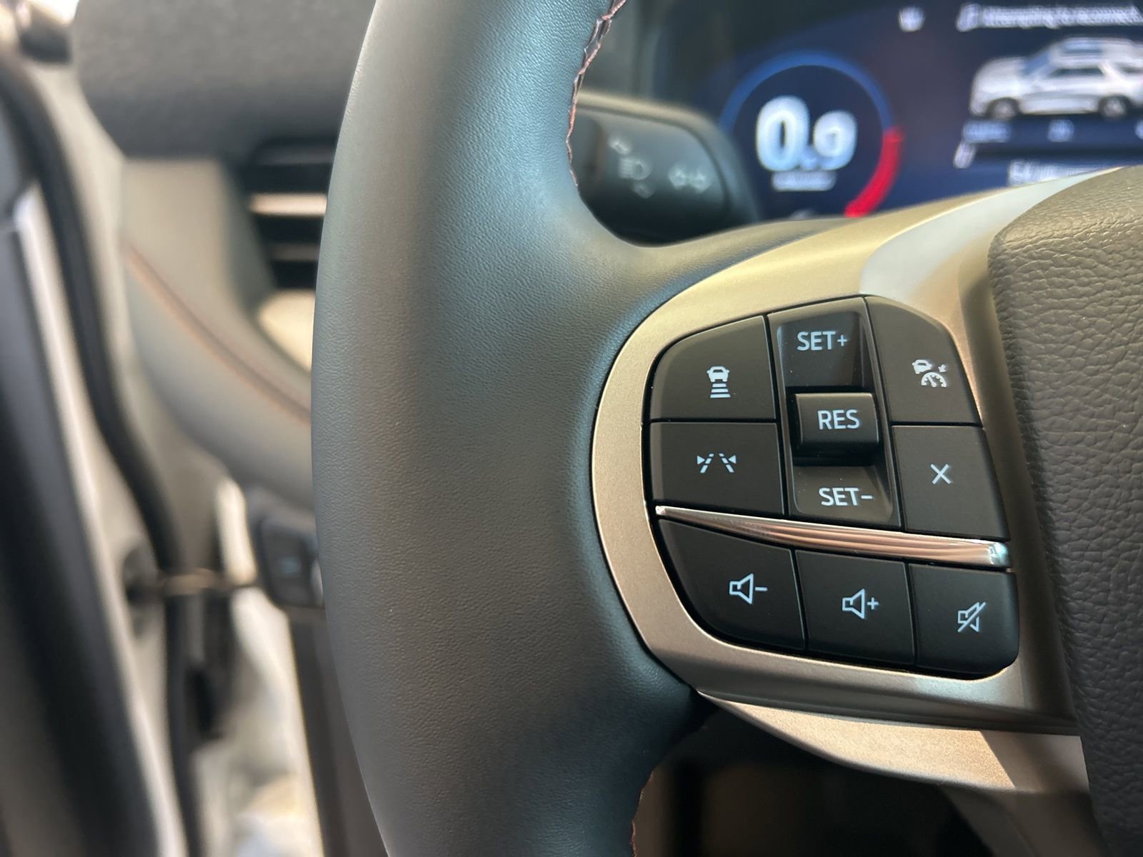 New 2026 Ford Explorer Active w/ Active Comfort Package image 22