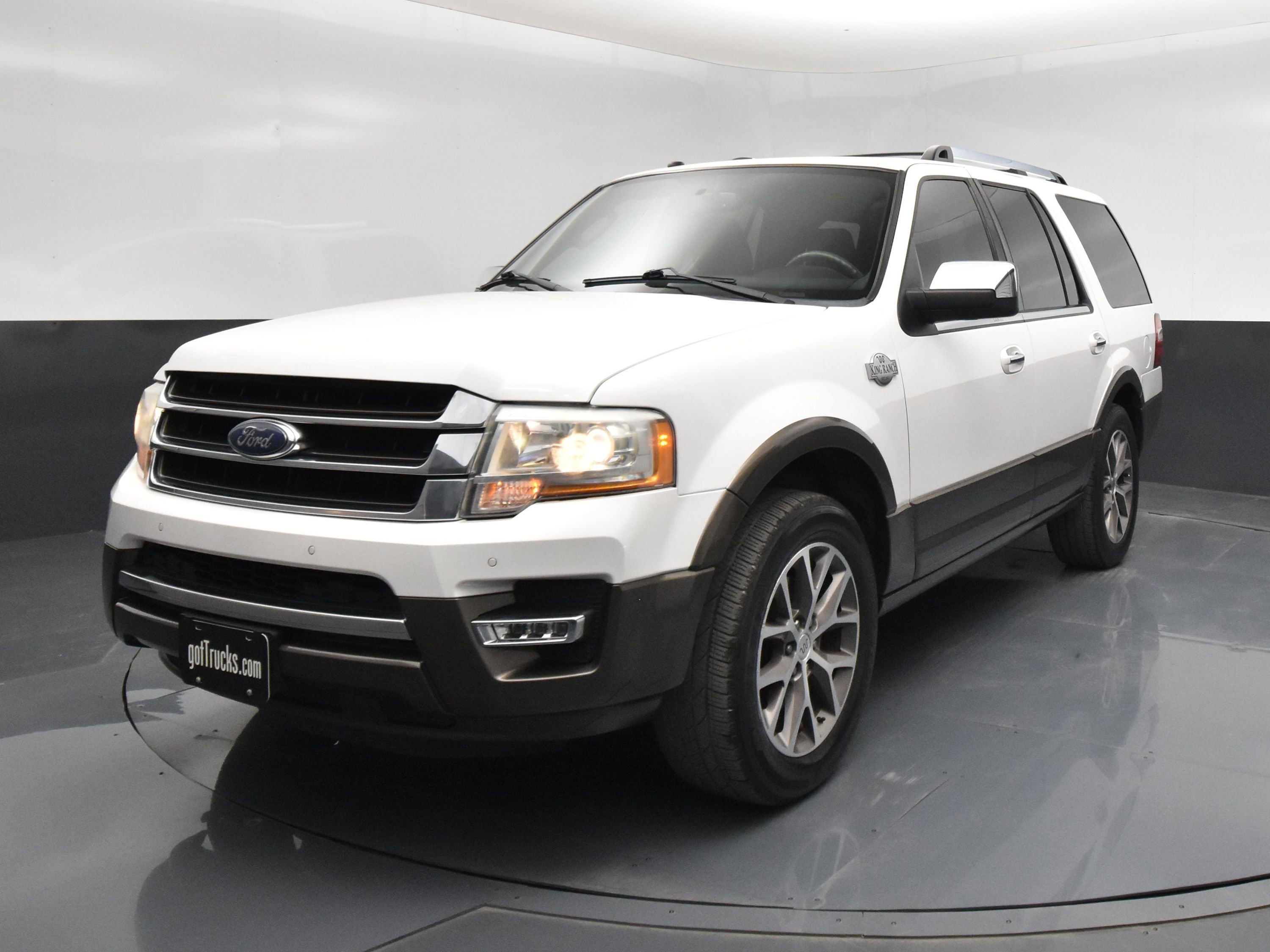 Used 2016 Ford Expedition King Ranch RWD image 2