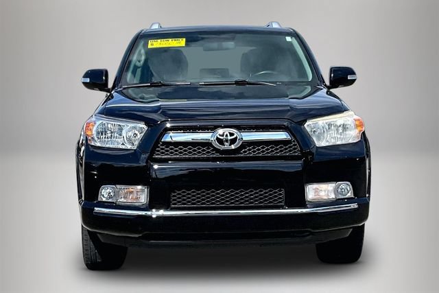 Used 2013 Toyota 4Runner SR5 w/ Convenience Pkg RWD image 3