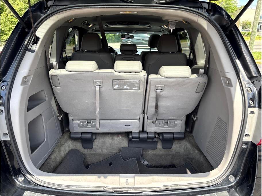 Used 2013 Honda Odyssey Touring image 8