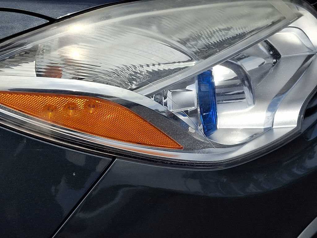 Used 2016 Buick Encore Convenience AWD/4WD image 9