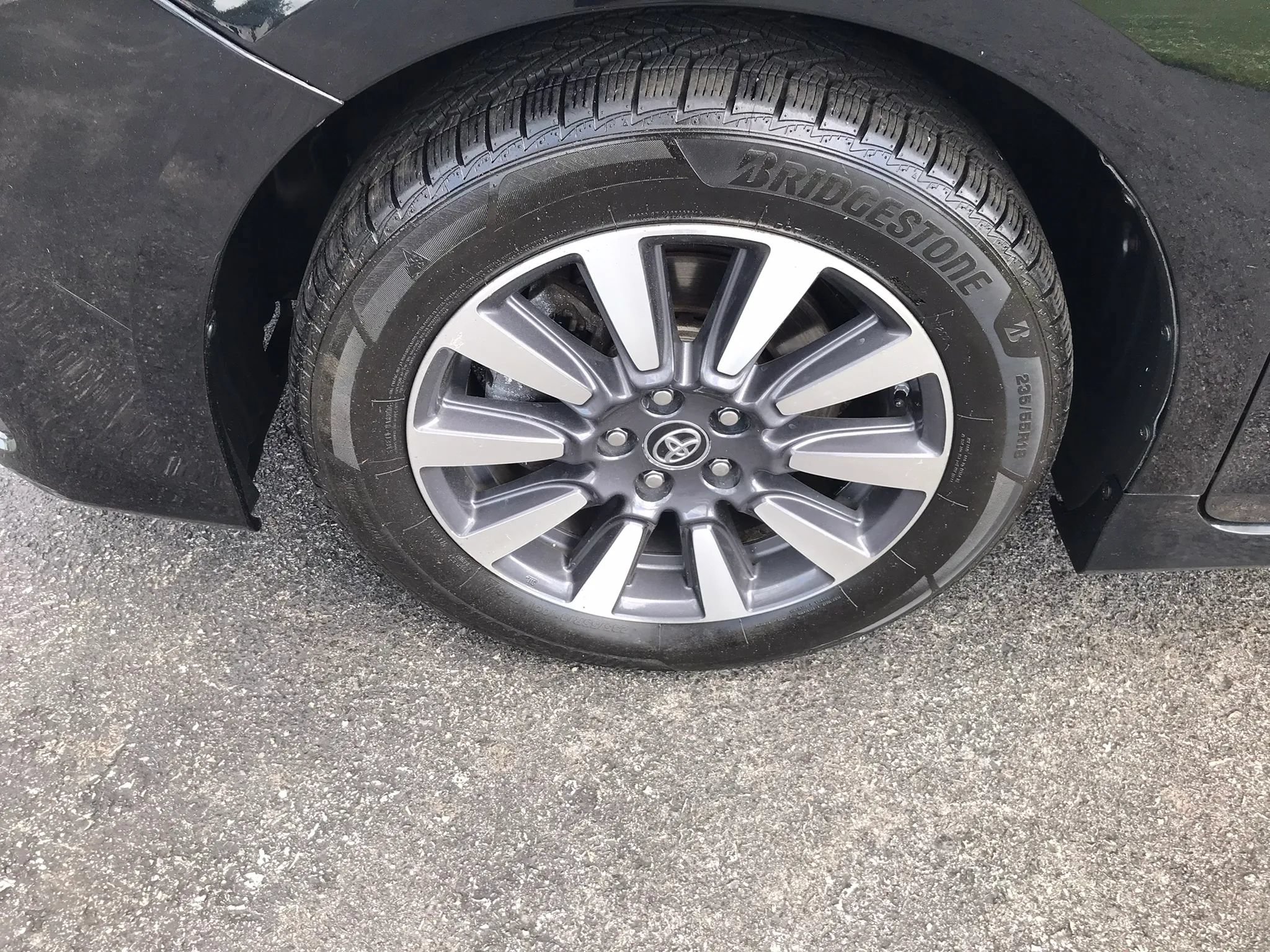Used 2019 Toyota Sienna XLE AWD/4WD image 40
