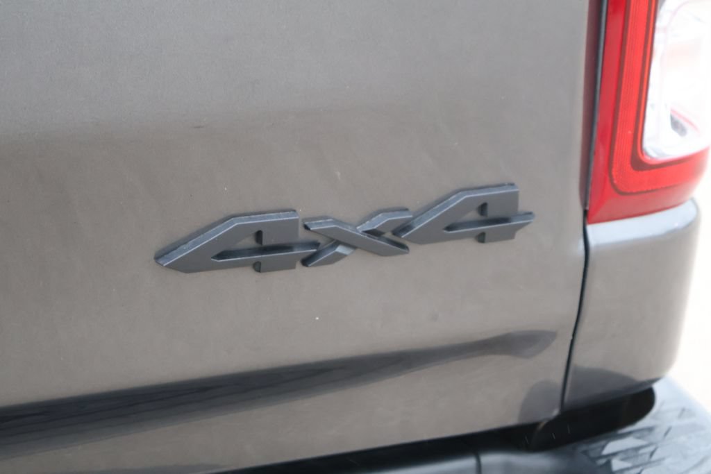 Used 2021 RAM 1500 Lone Star AWD/4WD image 10