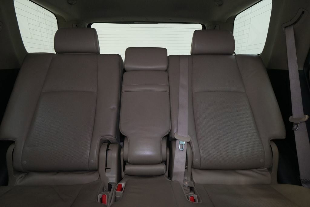 Used 2015 Toyota 4Runner Limited image 21