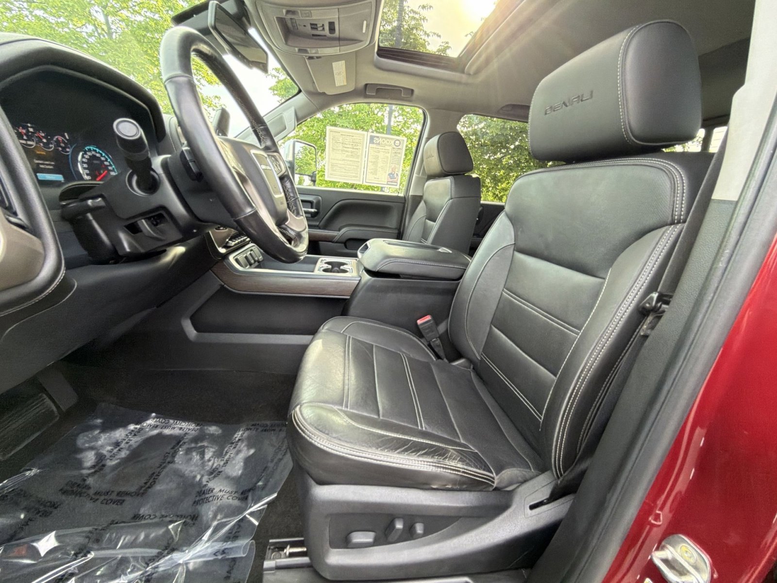 Used 2018 GMC Sierra 2500 Denali w/ Duramax Plus Package AWD/4WD image 25