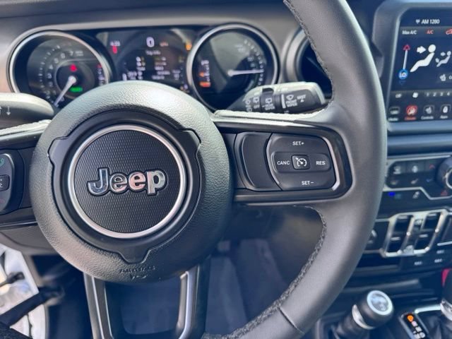 Used 2023 Jeep Wrangler Unlimited w/ Cold Weather Group AWD/4WD image 22