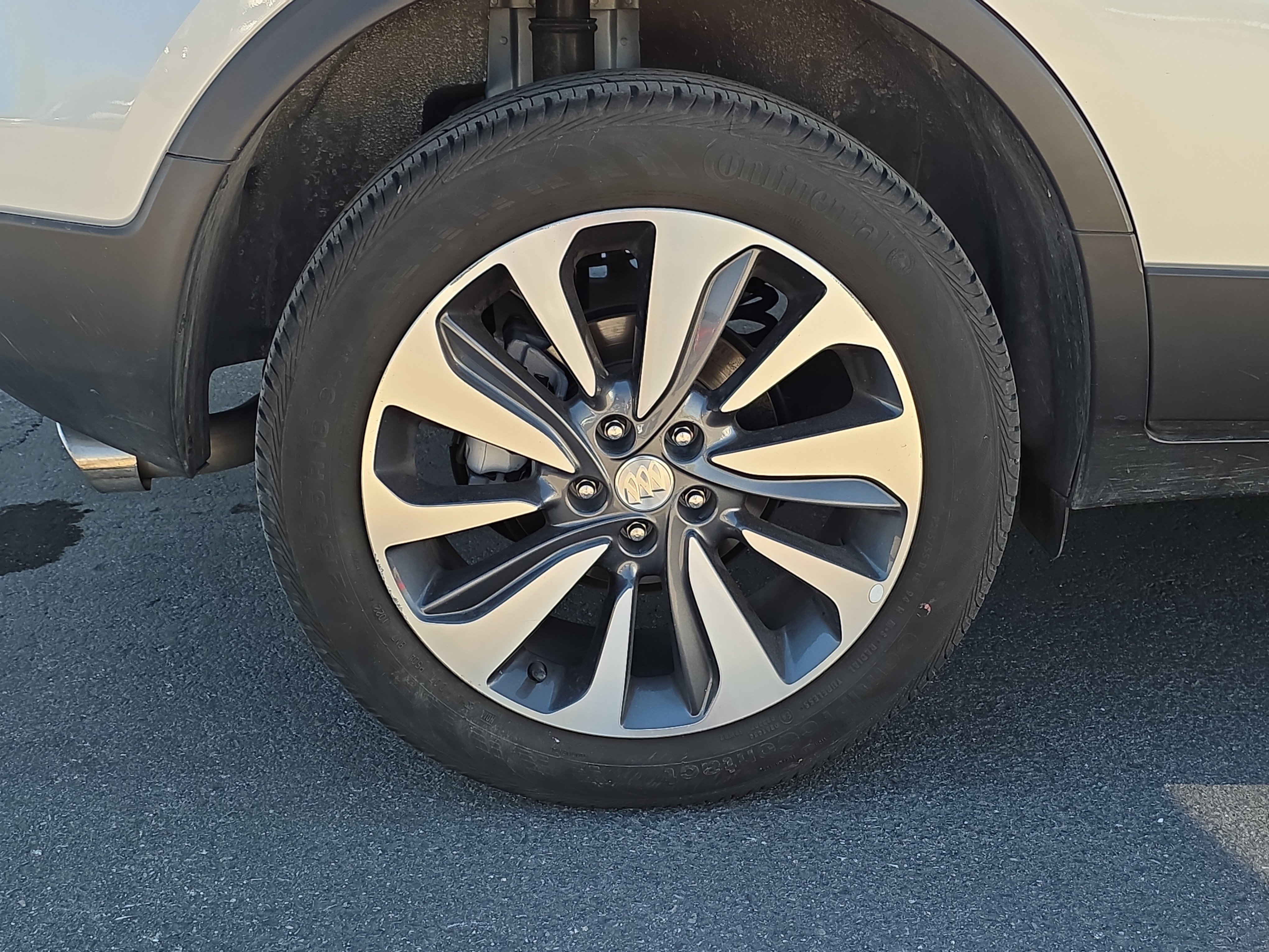 Used 2022 Buick Encore Preferred w/ Safety Package image 8