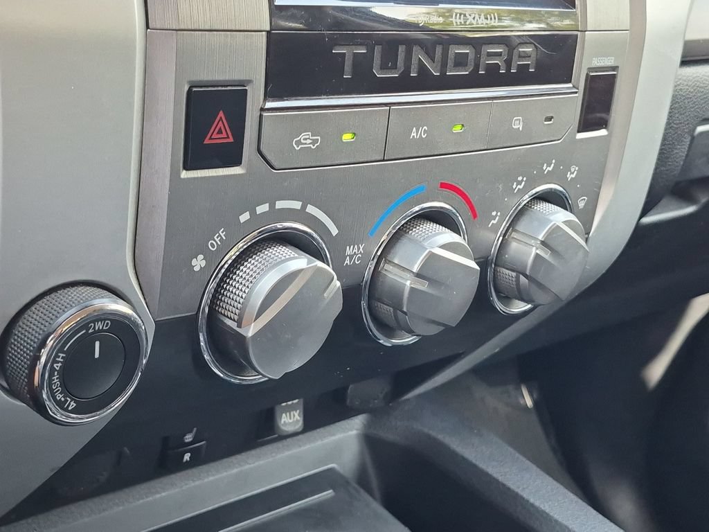 Used 2015 Toyota Tundra SR AWD/4WD image 23