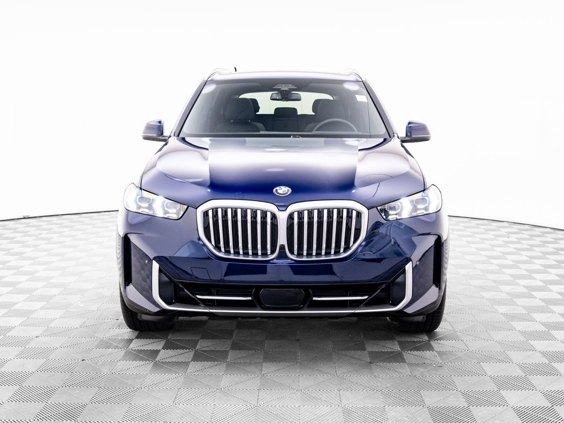 Certified 2026 BMW X5 xDrive40i AWD/4WD image 9