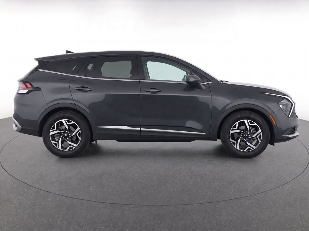 Used 2023 Kia Sportage LX FWD image 9