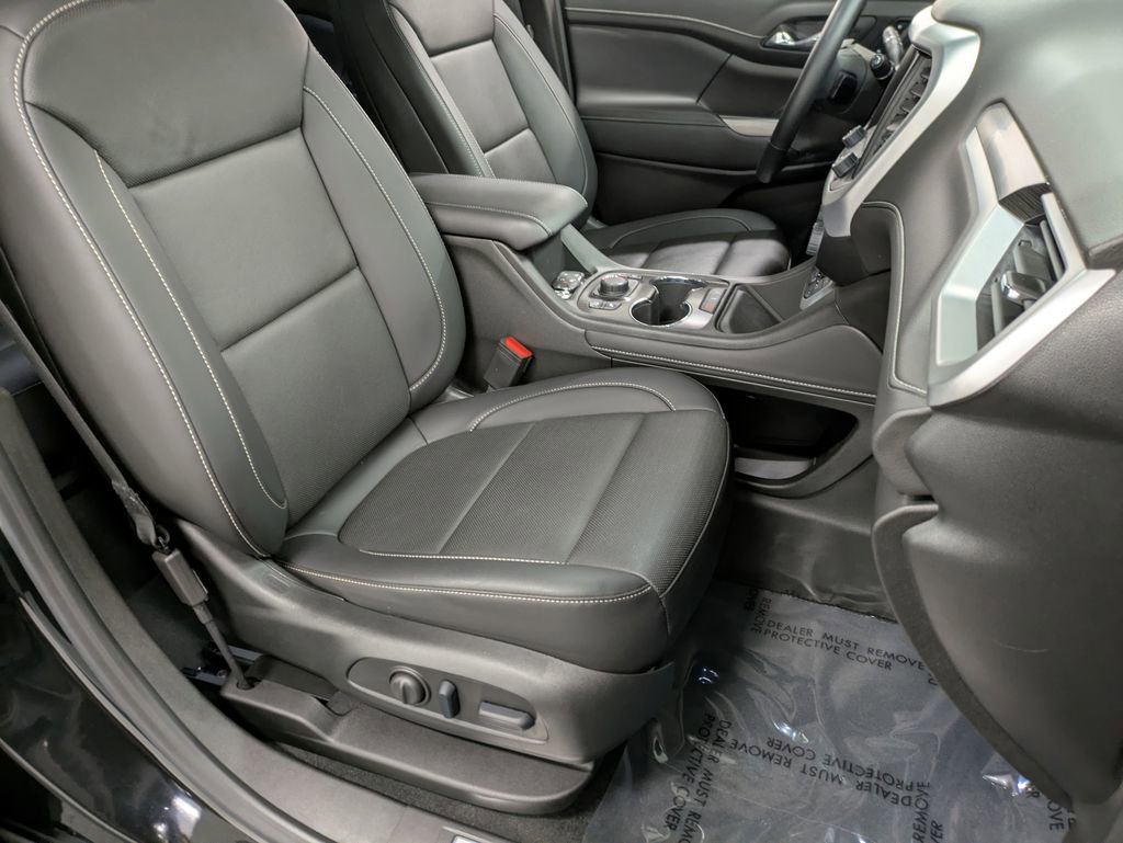 Used 2023 GMC Acadia SLT w/ Elevation Edition image 29