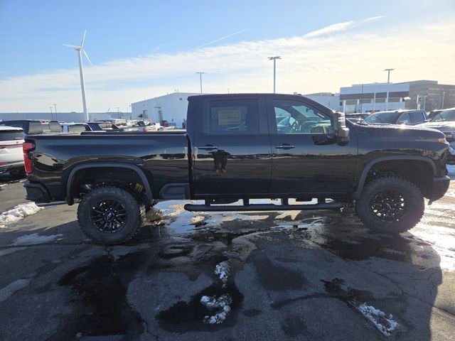 New 2026 Chevrolet Silverado 2500 ZR2 w/ LPO, Dark Essentials Package image 22