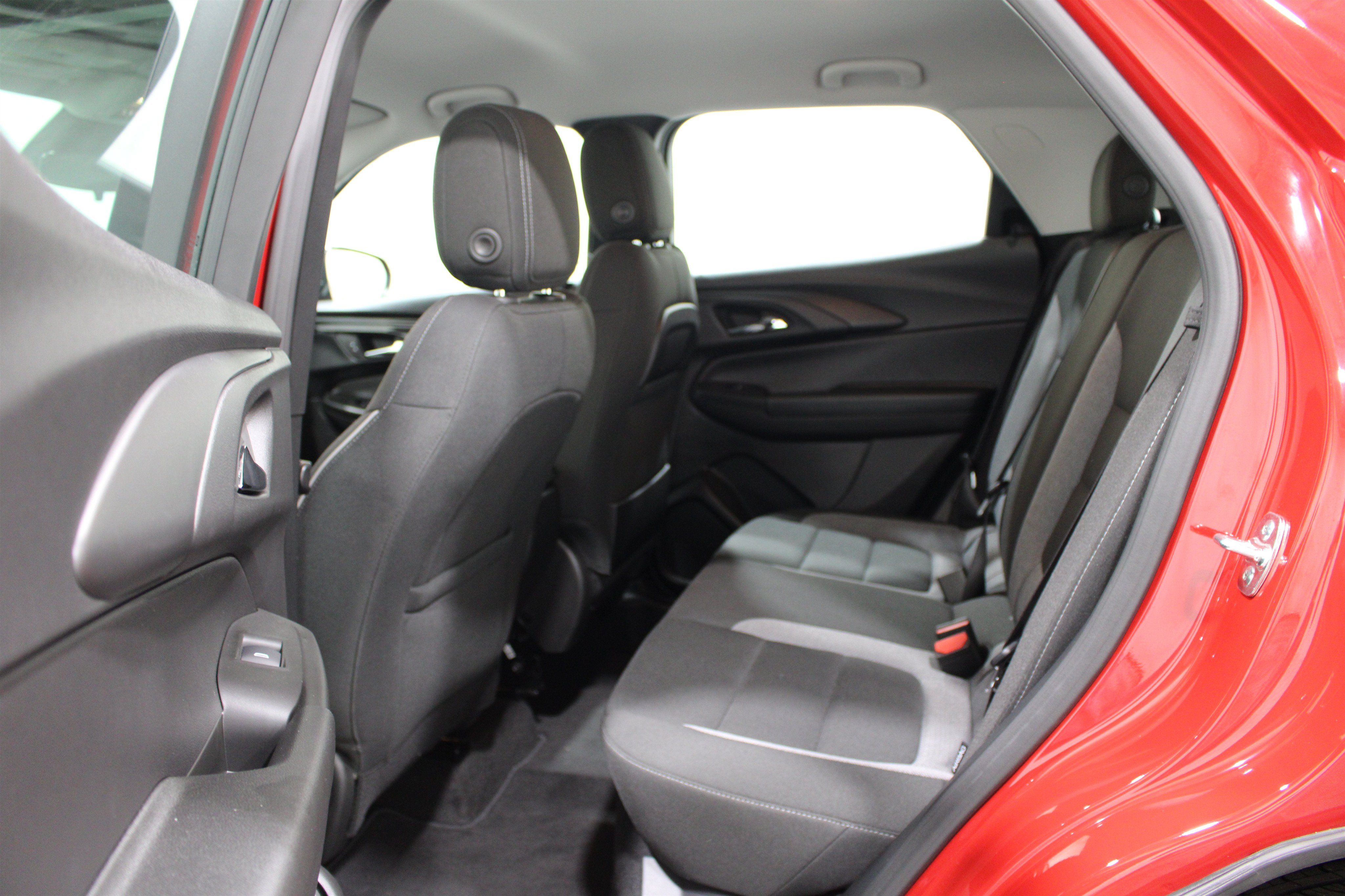 Used 2026 Chevrolet TrailBlazer LS FWD image 21