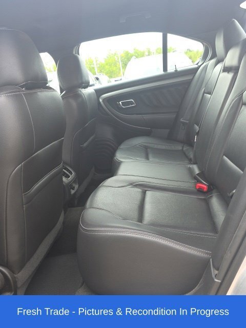 Used 2016 Ford Taurus SEL w/ Equipment Group 201A FWD image 17