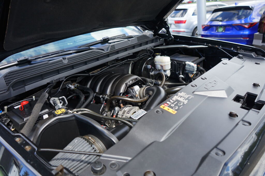 Used 2019 Chevrolet Silverado 1500 LT w/ All Star Edition image 9