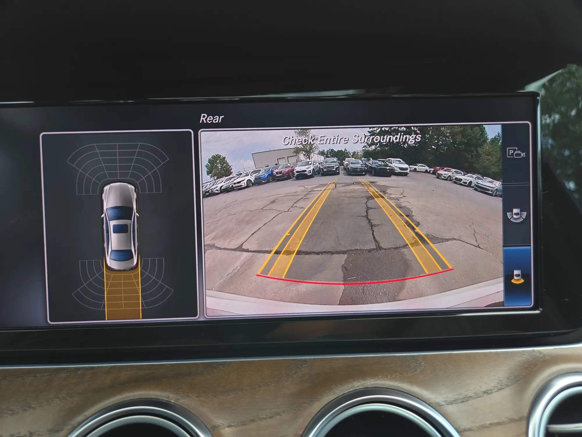 Used 2018 Mercedes-Benz E 300 image 37