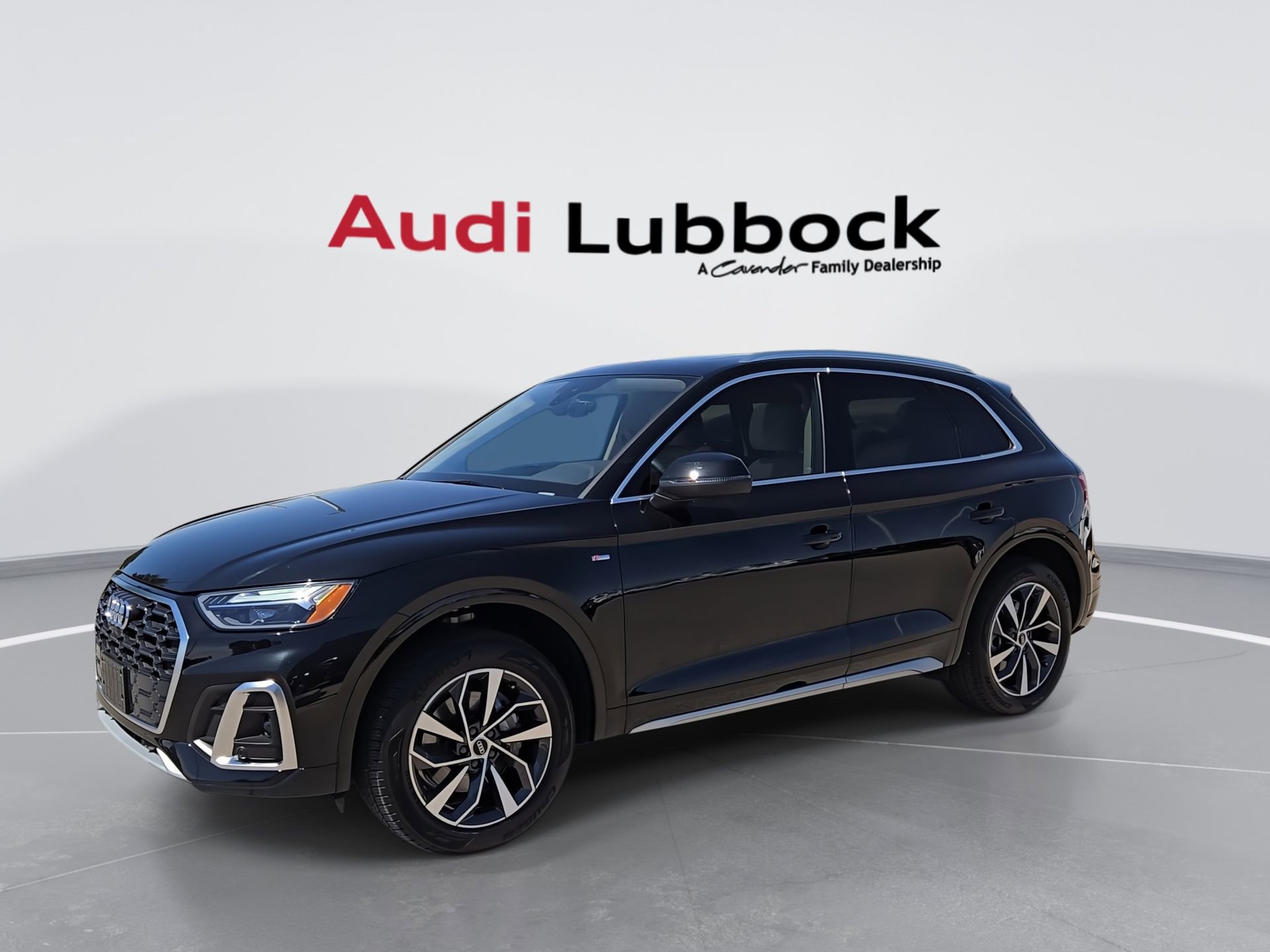 Certified 2023 Audi Q5 2.0T Premium Plus AWD/4WD image 4