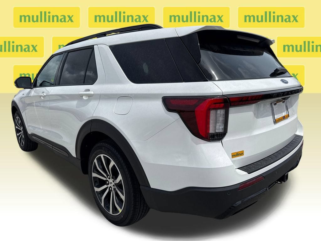 New 2026 Ford Explorer ST-Line w/ Premium Package RWD image 4