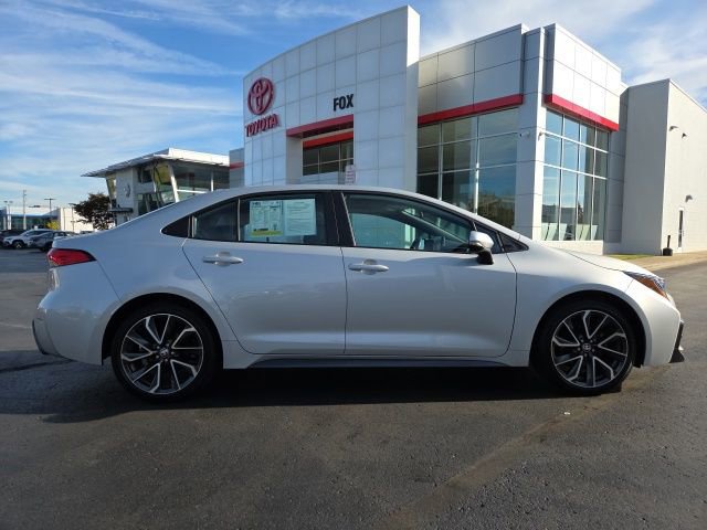 Used 2022 Toyota Corolla SE image 8