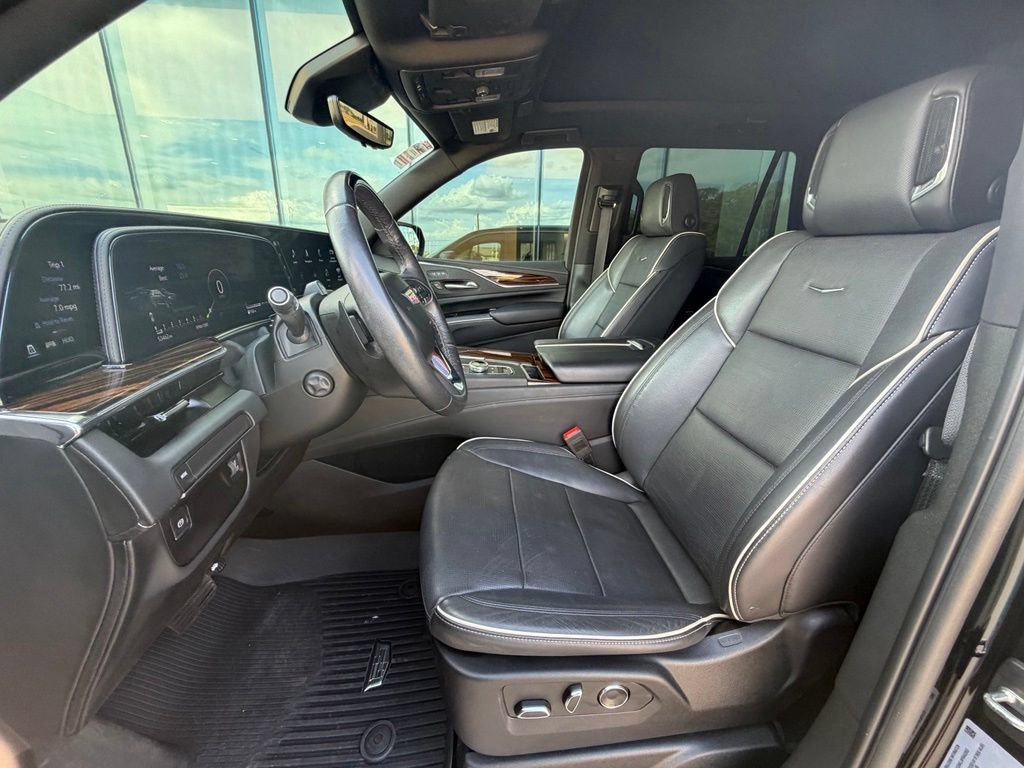 Used 2023 Cadillac Escalade Premium Luxury w/ LPO, Floor Liner Package RWD image 11