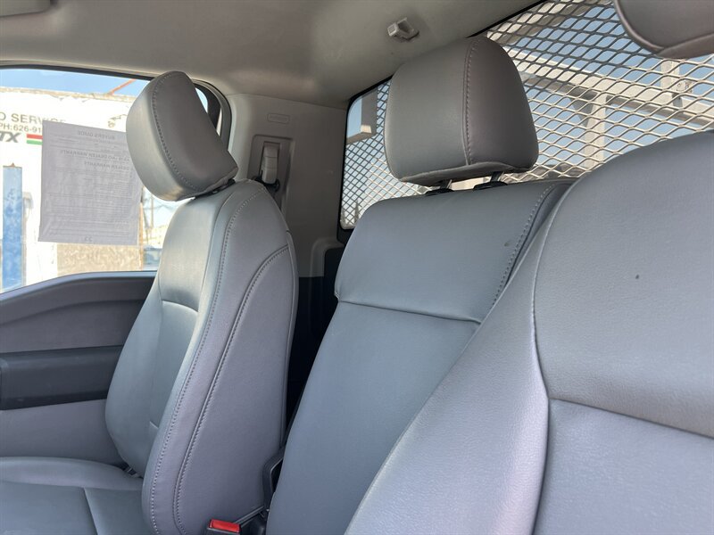 Used 2023 Ford F550 Luxury RWD image 25