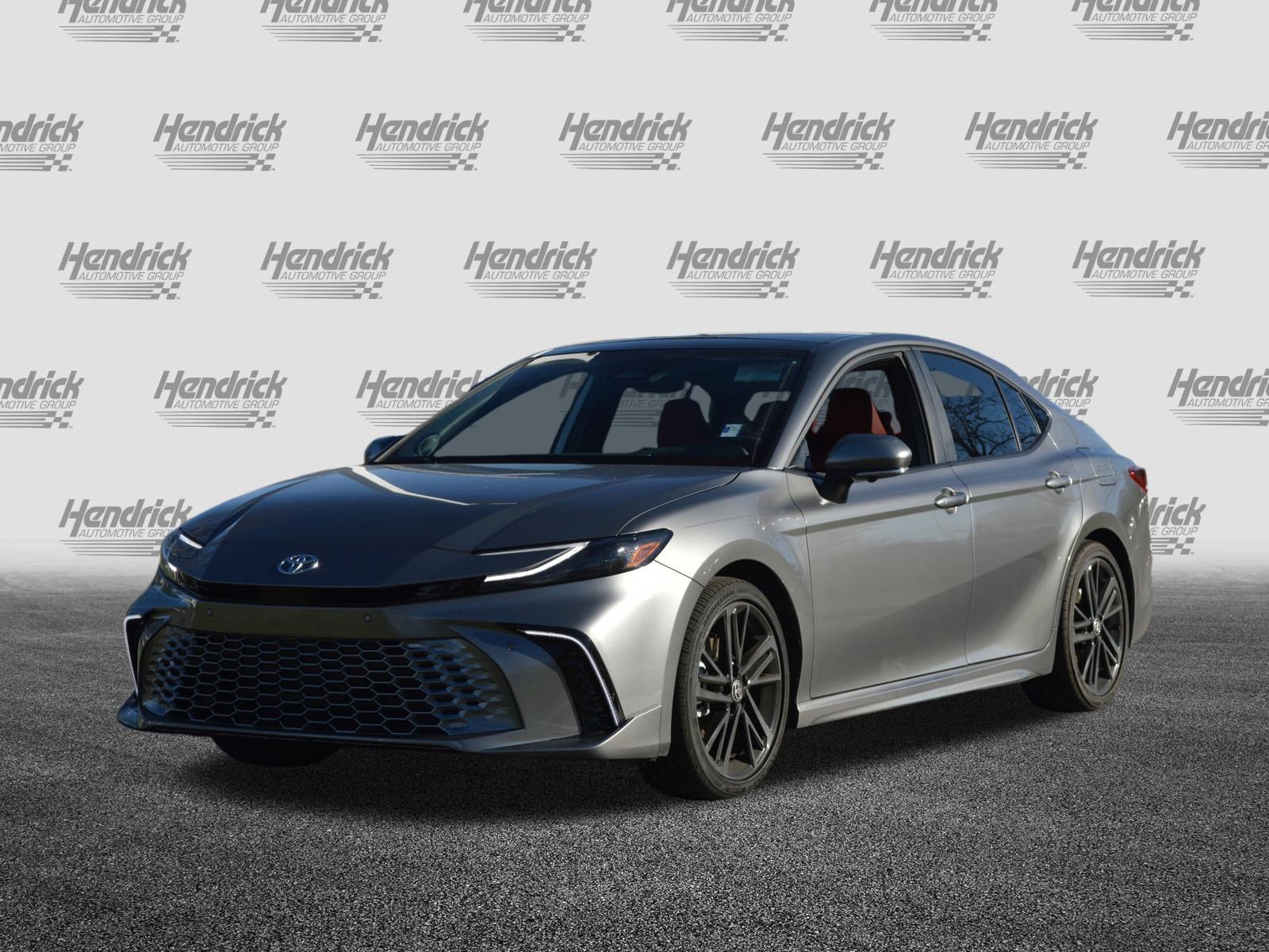 Used 2025 Toyota Camry XSE image 7