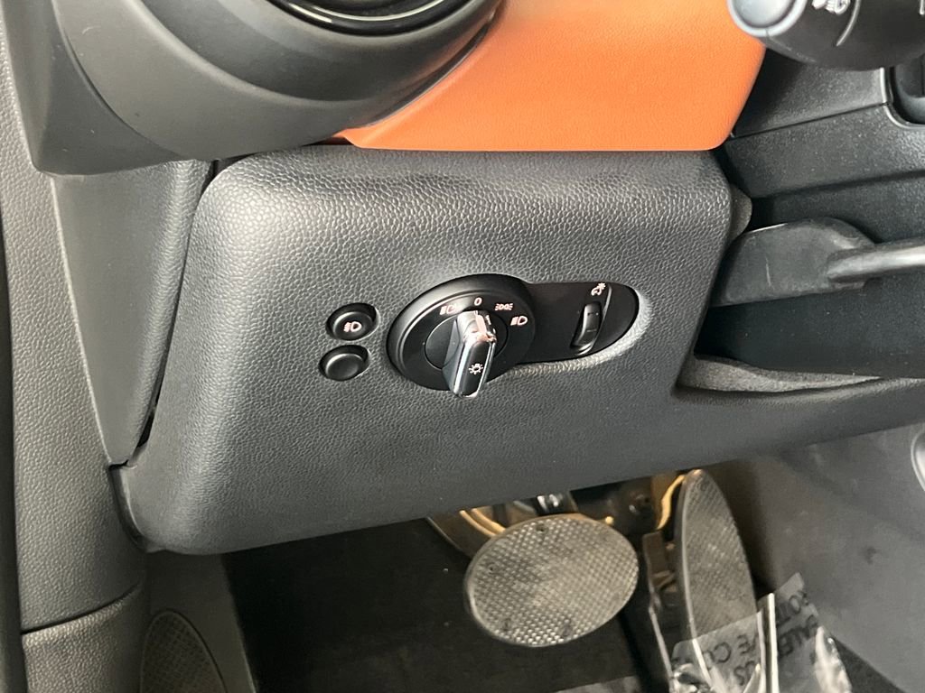 Used 2020 MINI Cooper S image 35