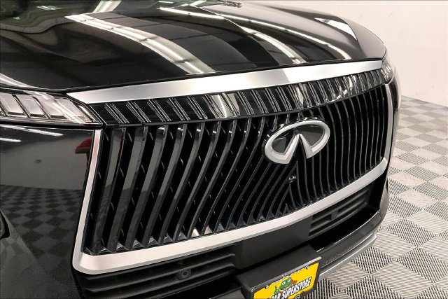 Used 2025 INFINITI QX80 Sensory AWD/4WD image 35