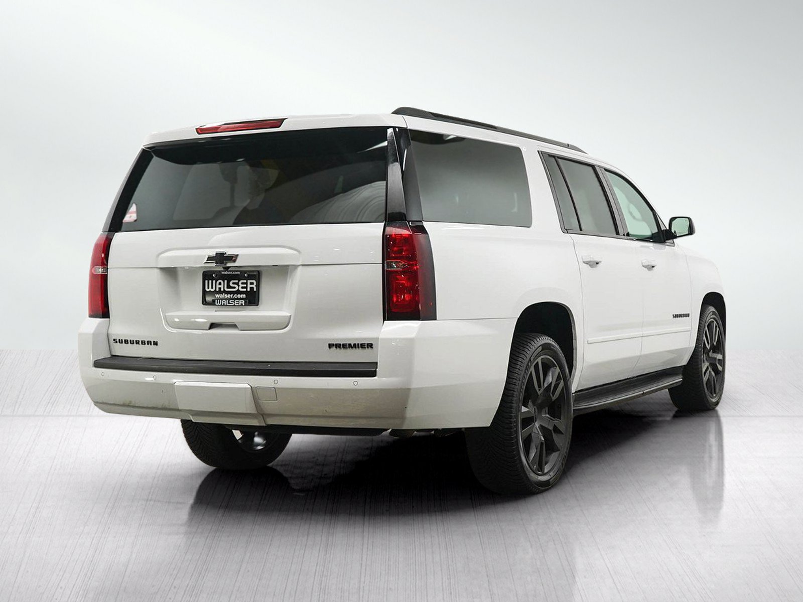 Used 2019 Chevrolet Suburban Premier AWD/4WD image 5