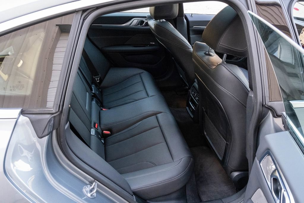Used 2023 BMW i4 eDrive35 w/ Premium Package image 32
