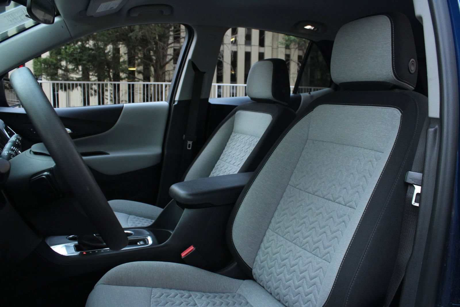 Used 2023 Chevrolet Equinox LS w/ LS Convenience Package FWD image 16