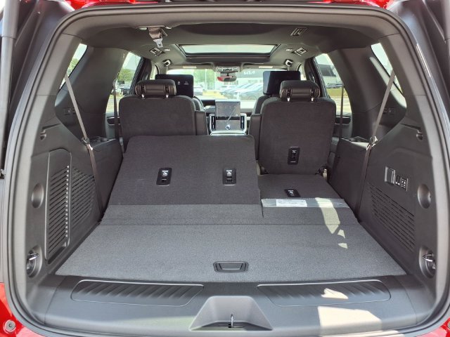 New 2026 GMC Yukon Elevation w/ Elevation Premium Package AWD/4WD image 20