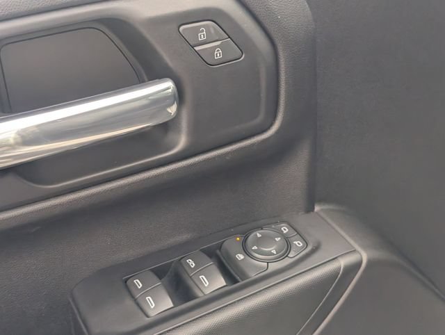 Certified 2022 Chevrolet Silverado 1500 Custom AWD/4WD image 11