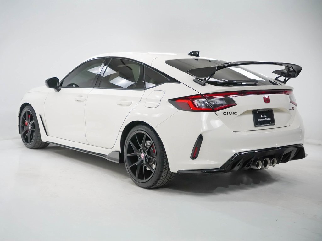 Used 2025 Honda Civic Type R image 3