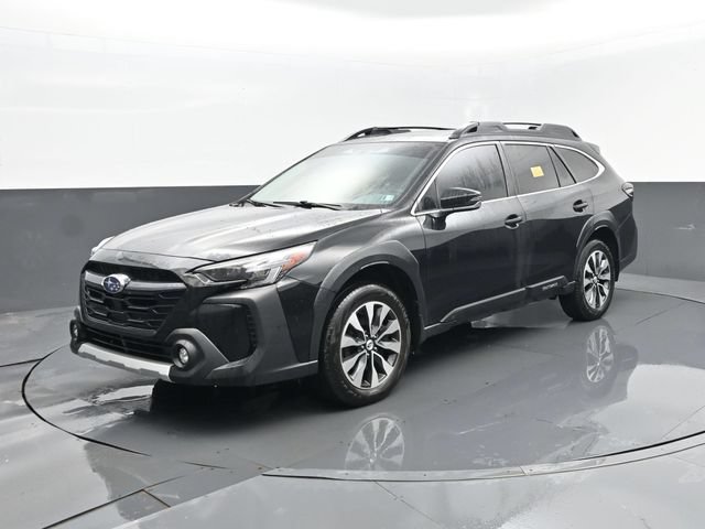 Used 2025 Subaru Outback Limited AWD/4WD image 2