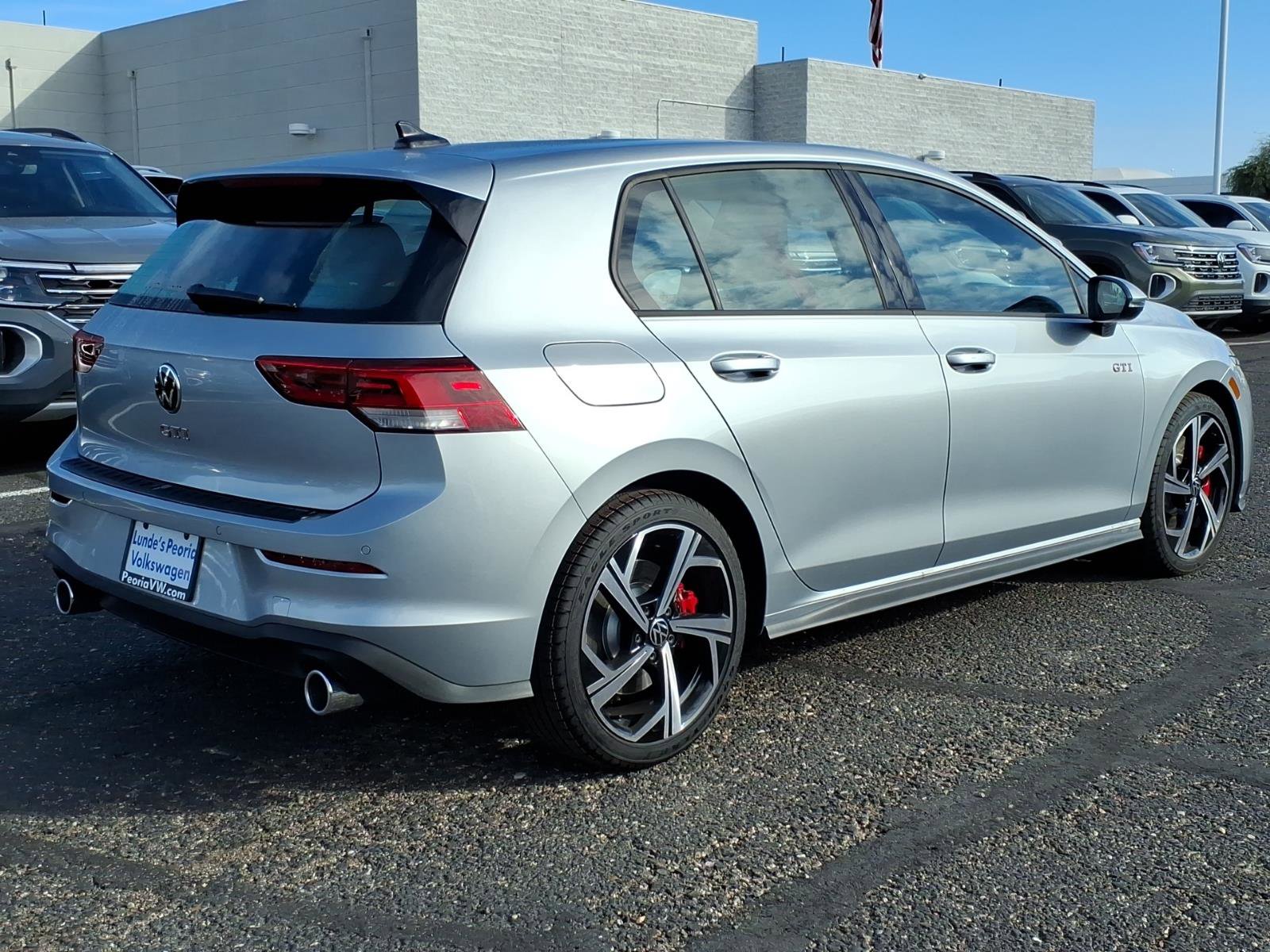 New 2026 Volkswagen GTI SE image 5