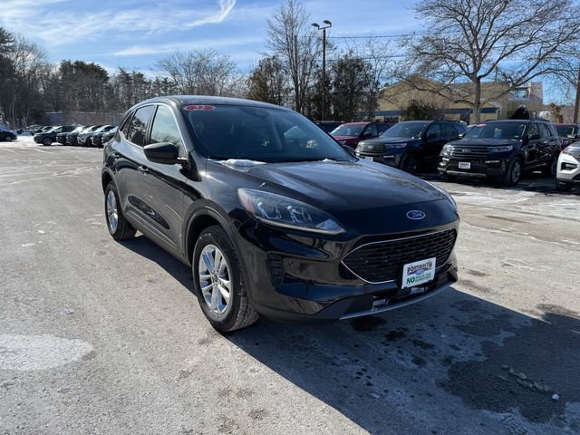 Used 2022 Ford Escape SE w/ Convenience Package image 1
