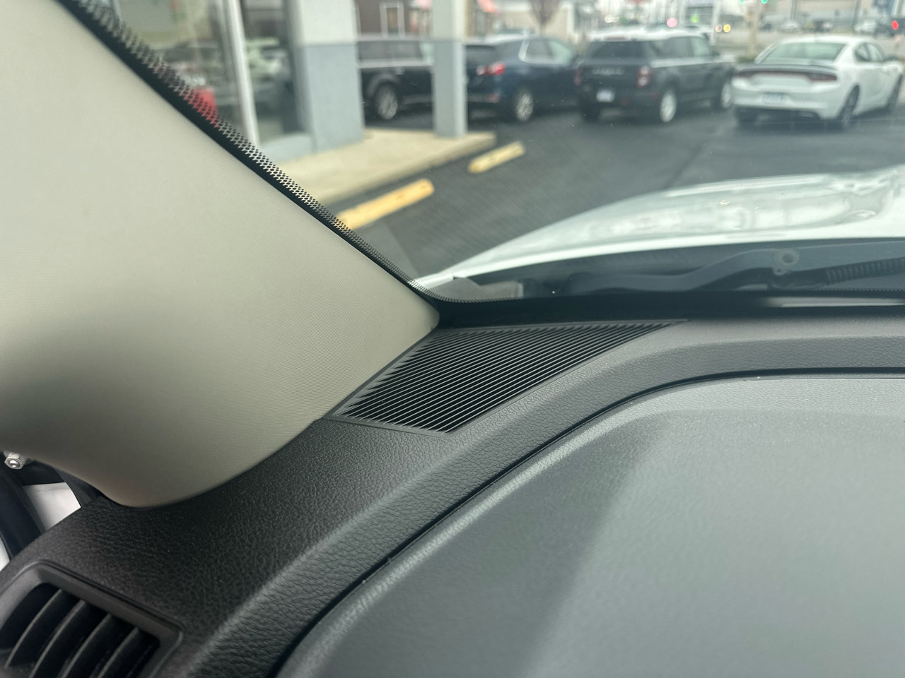 Used 2018 RAM 2500 Tradesman w/ Chrome Appearance Group image 44