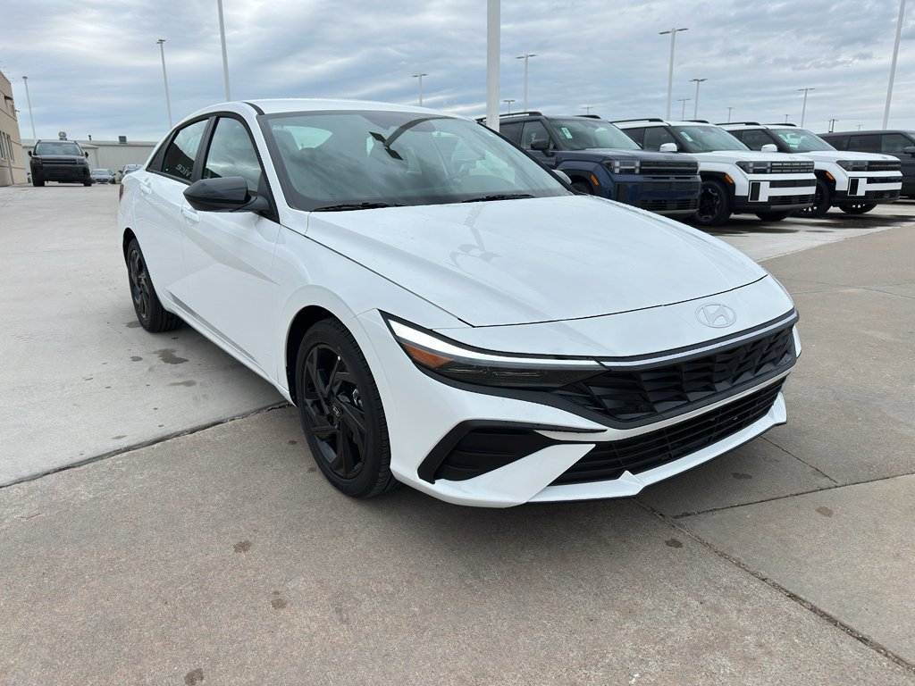 New 2026 Hyundai Elantra Sport FWD image 2