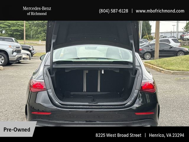 Used 2024 Mercedes-Benz E 350 4MATIC Sedan image 25