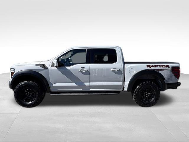 Used 2025 Ford F150 Raptor AWD/4WD image 12