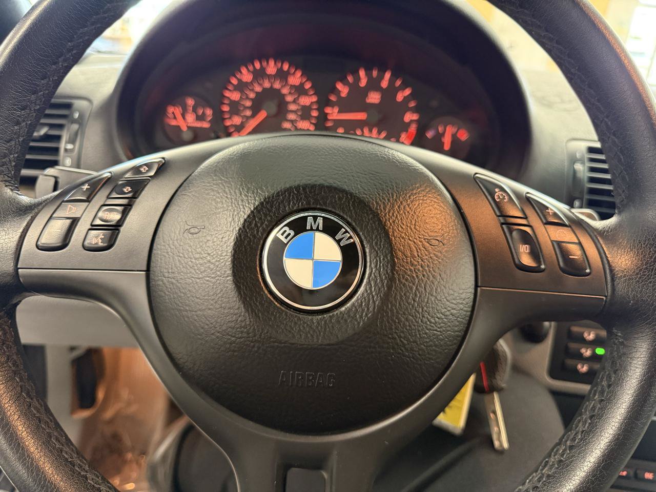 Used 2006 BMW 325Ci Convertible RWD image 14