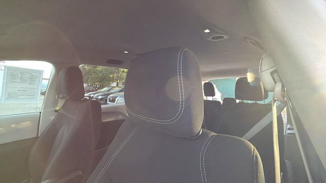 Used 2023 Chrysler Voyager LX FWD image 19