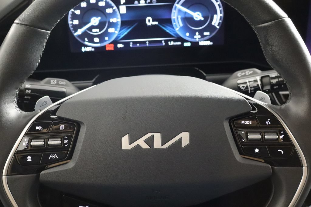 Used 2023 Kia Niro Wind w/ Wind Preserve Package FWD image 22