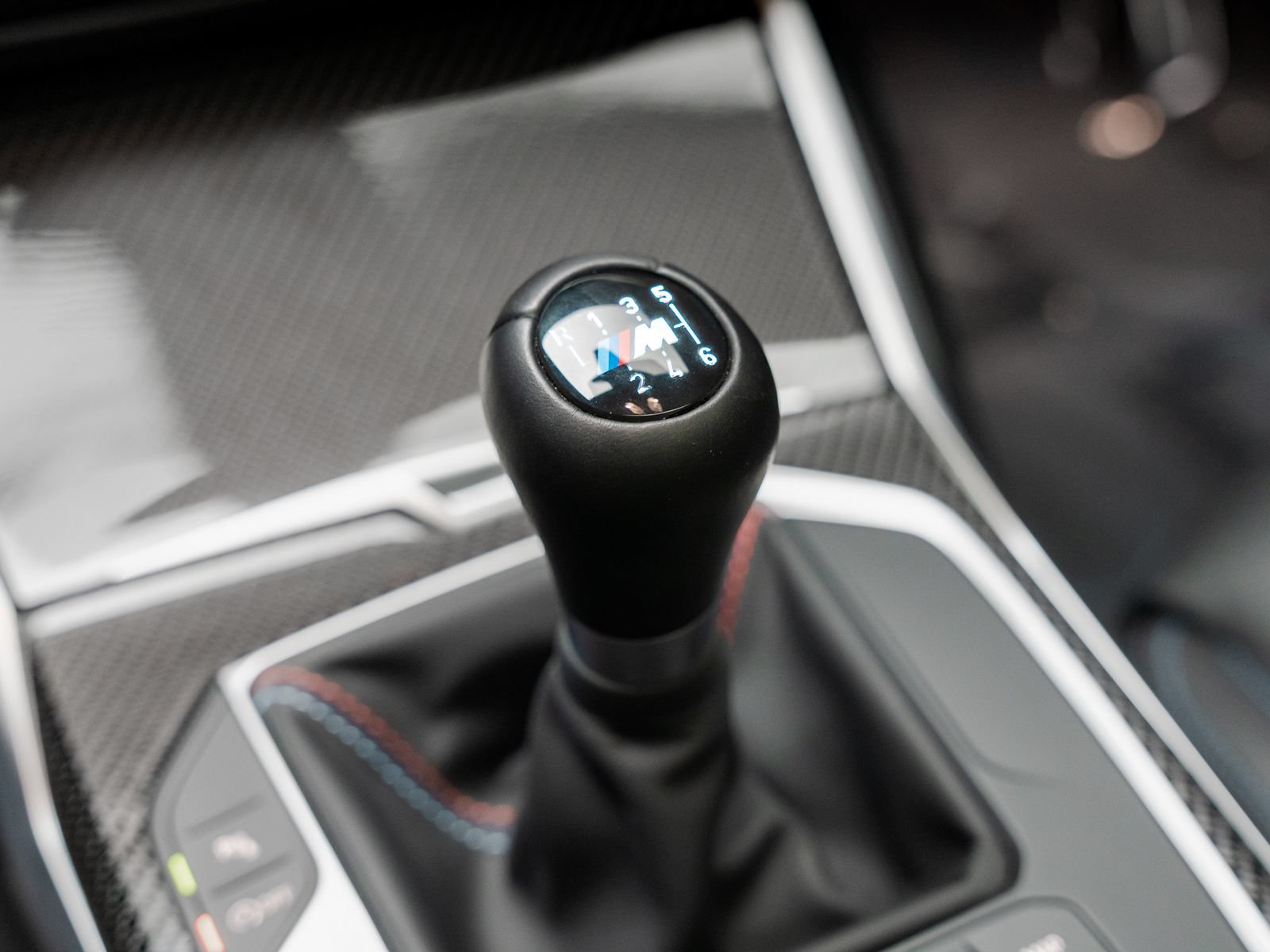 Used 2025 BMW M2 w/ Lighting Package RWD image 4