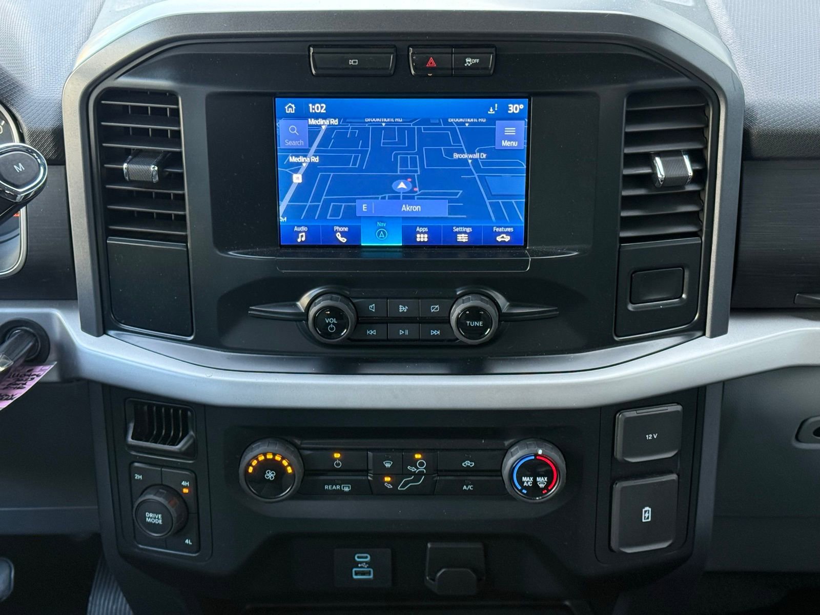 Used 2023 Ford F150 XLT image 18