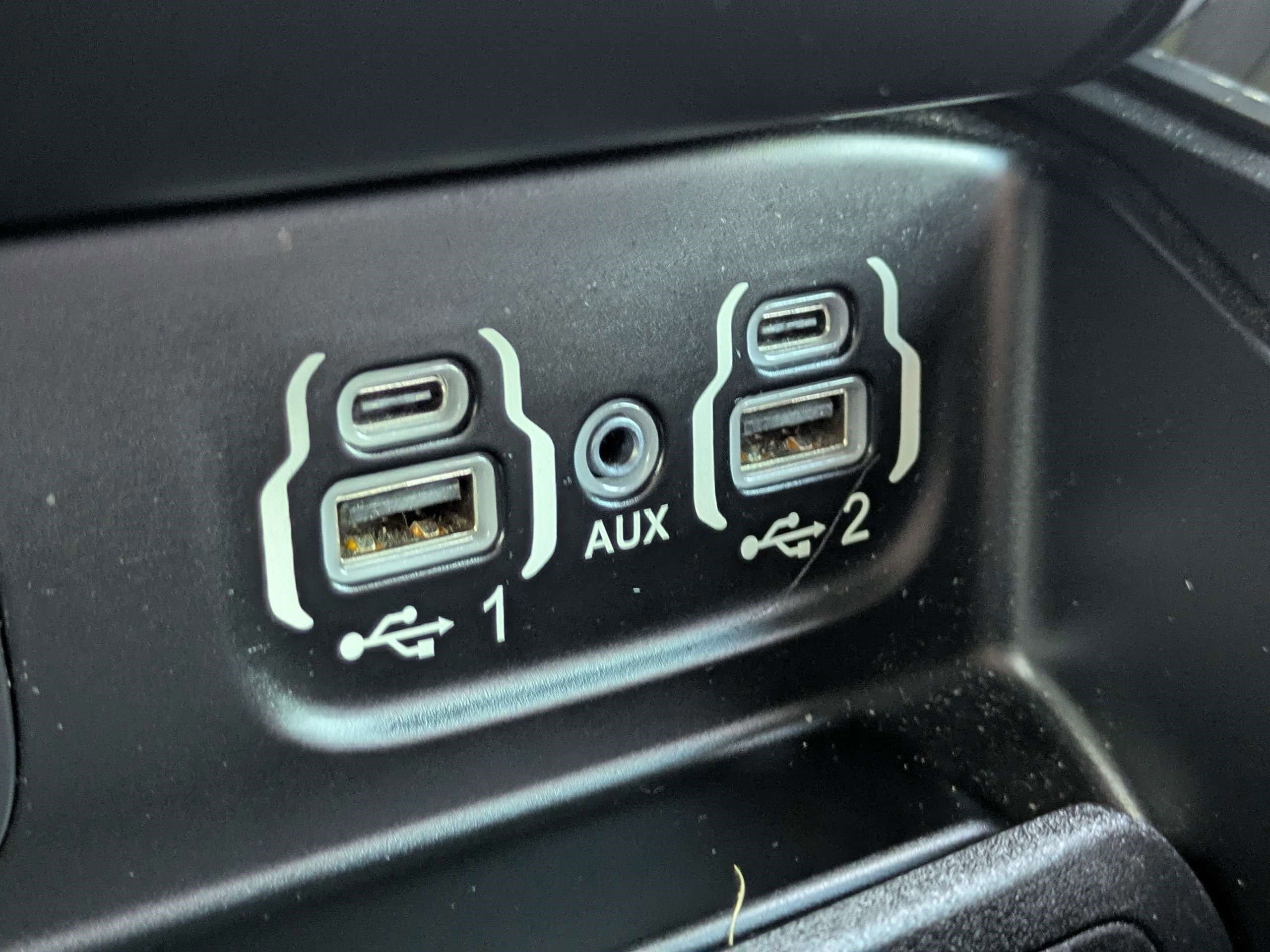 Used 2019 RAM 1500 Limited RWD image 21
