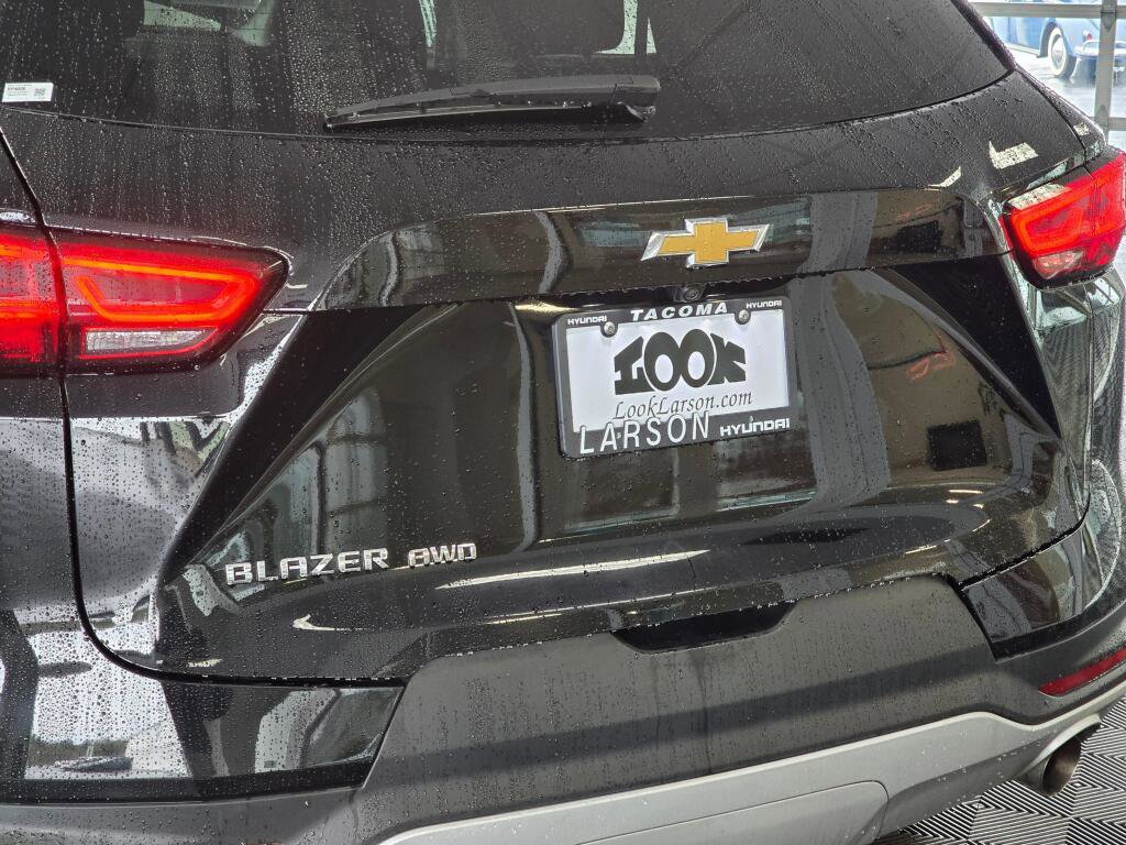 Used 2025 Chevrolet Blazer LT image 13