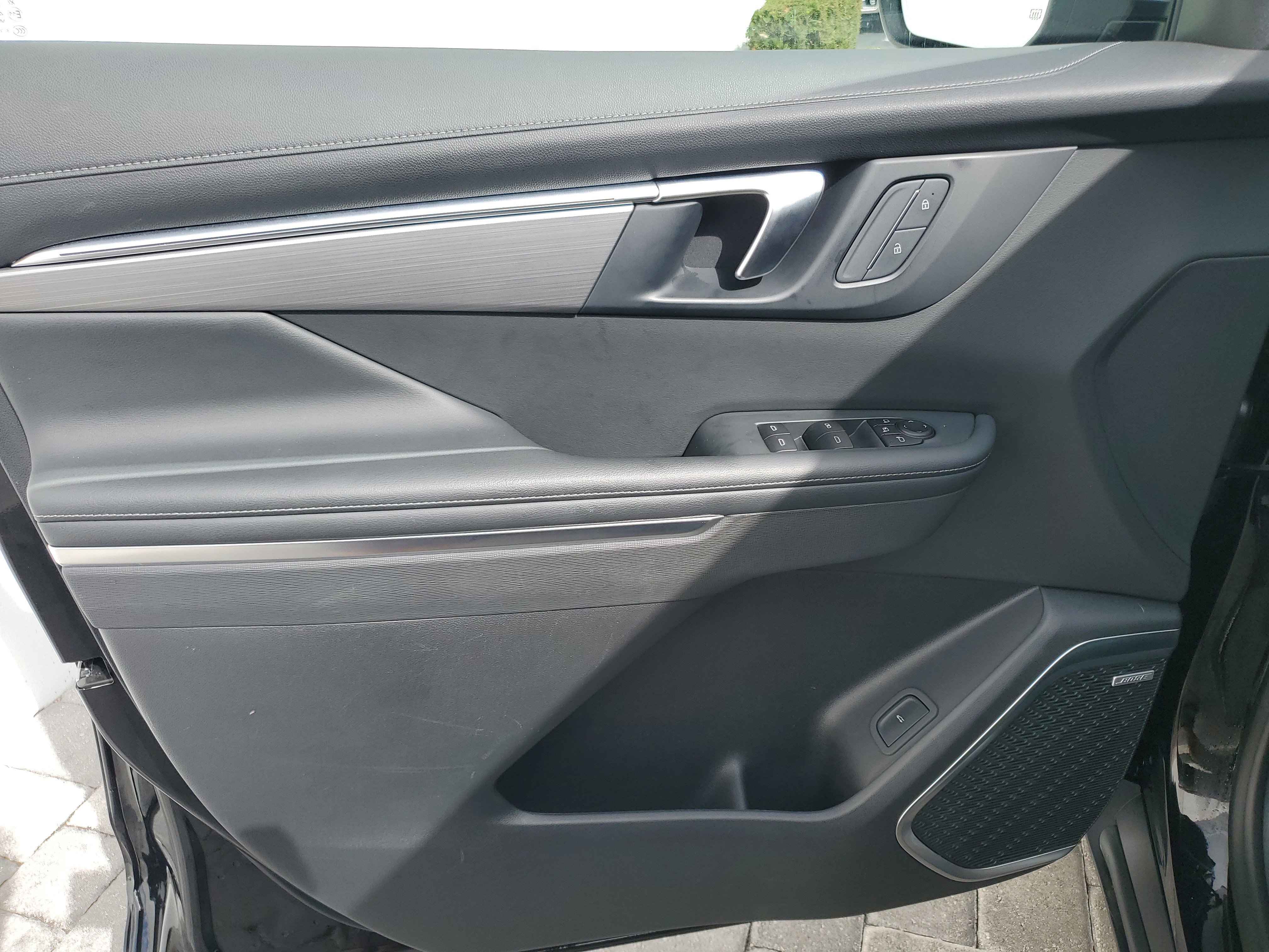 Used 2025 Buick Enclave Preferred image 19